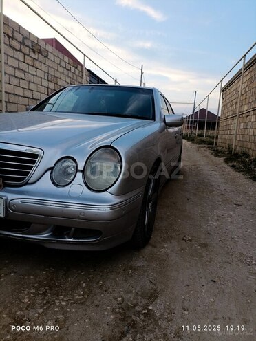 Mercedes E 320 2000, 442,000 km - 3.2 l - Sumqayıt