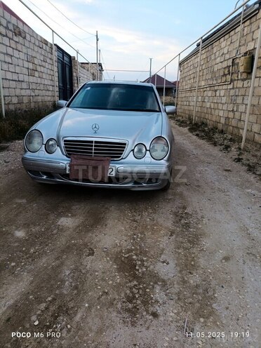 Mercedes E 320 2000, 442,000 km - 3.2 l - Sumqayıt