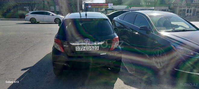 Toyota Vitz 2012, 260,000 km - 1.3 l - Bakı