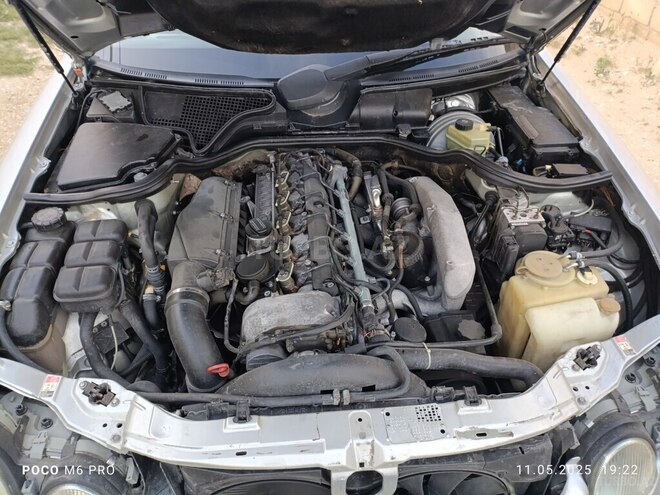 Mercedes E 320 2000, 442,000 km - 3.2 l - Sumqayıt