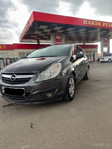 Opel Corsa 2010, 256,000 km - 1.3 l - Naxçıvan