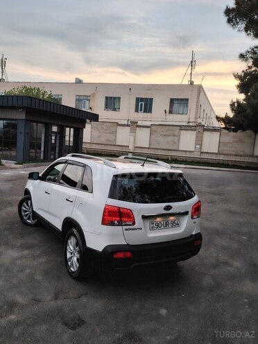 Kia Sorento 2011, 223,900 km - 2.0 l - Bakı