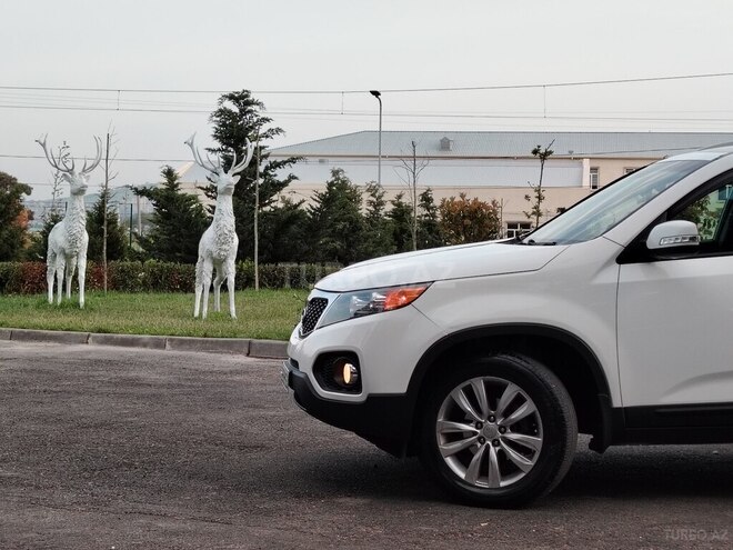 Kia Sorento 2011, 223,900 km - 2.0 l - Bakı