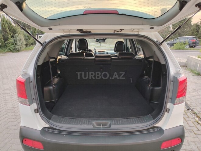 Kia Sorento 2011, 223,900 km - 2.0 l - Bakı