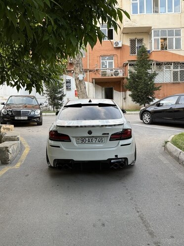 BMW 528 2015, 183,000 km - 2.0 l - Bakı
