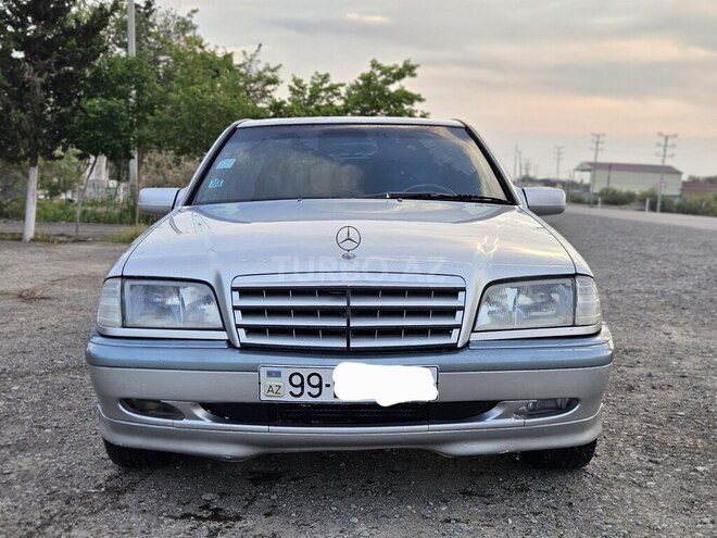 Mercedes C 230 1998, 395,343 km - 2.3 l - Salyan