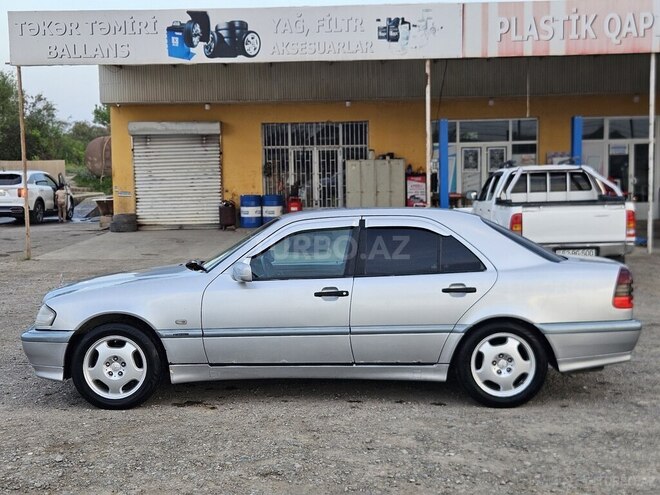 Mercedes C 230 1998, 395,343 km - 2.3 l - Salyan