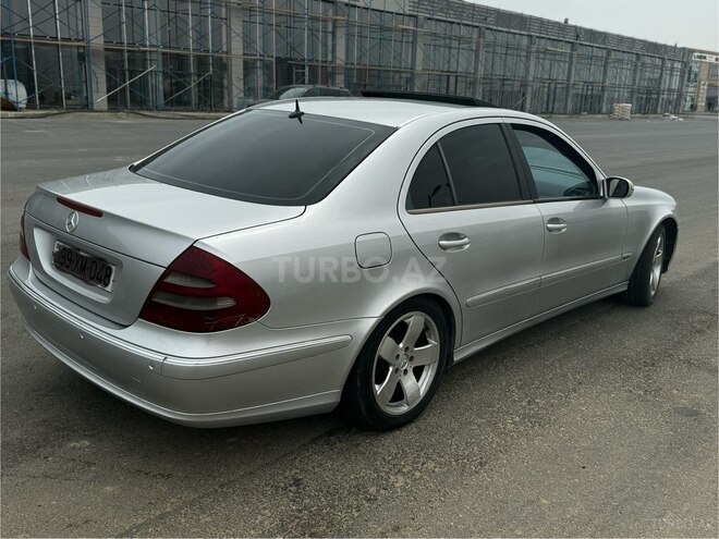 Mercedes E 270 2003, 455,000 km - 2.7 l - Bakı