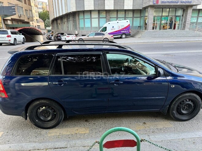 Toyota Corolla 2005, 310,000 km - 1.4 l - Bakı