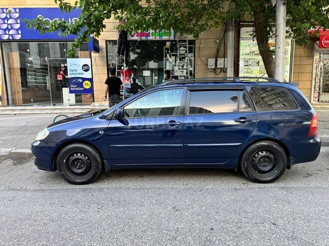 Toyota Corolla 2005, 310,000 km - 1.4 l - Bakı