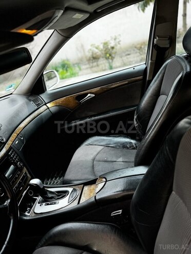 Mercedes E 270 2003, 455,000 km - 2.7 l - Bakı