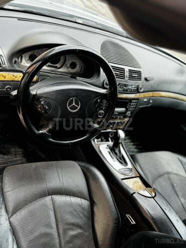Mercedes E 270 2003, 455,000 km - 2.7 l - Bakı