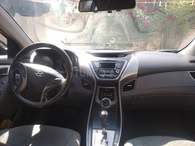 Hyundai Elantra 2013, 163,500 km - 1.8 l - Bakı