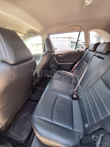 Toyota RAV4 2019, 80,000 km - 2.0 l - Bakı