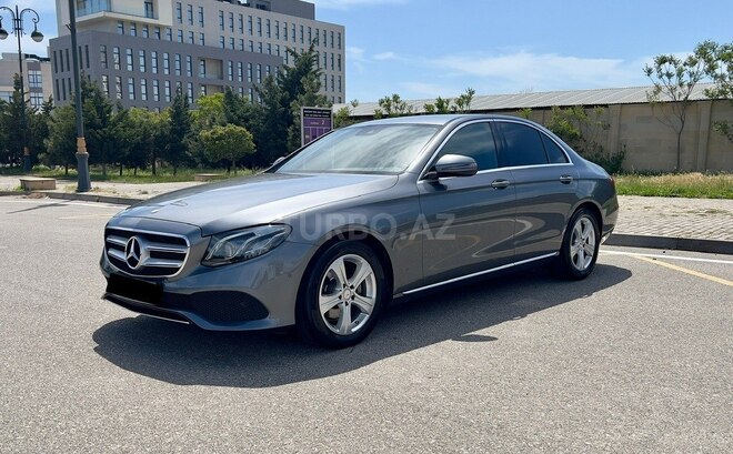 Mercedes E 220 d 2016, 129,000 km - 2.2 l - Bakı