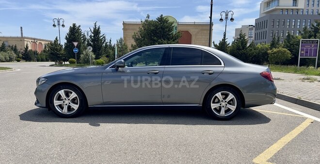 Mercedes E 220 d 2016, 129,000 km - 2.2 l - Bakı