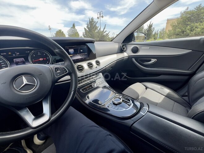 Mercedes E 220 d 2016, 129,000 km - 2.2 l - Bakı