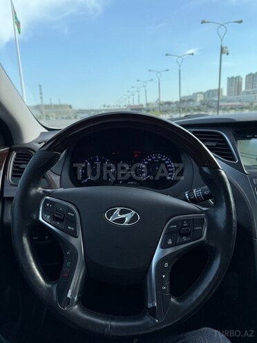 Hyundai Grandeur-12