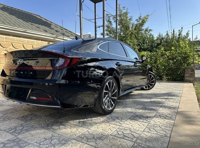 Hyundai Sonata-6