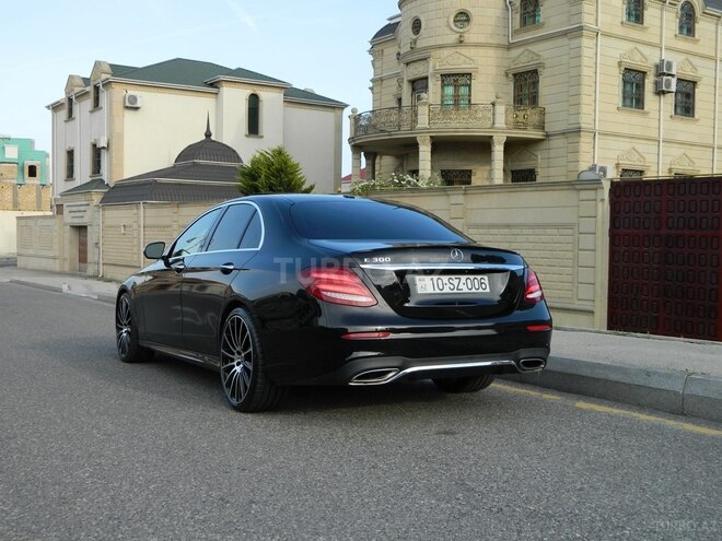 Mercedes E 300 2018, 150,000 km - 2.0 l - Bakı