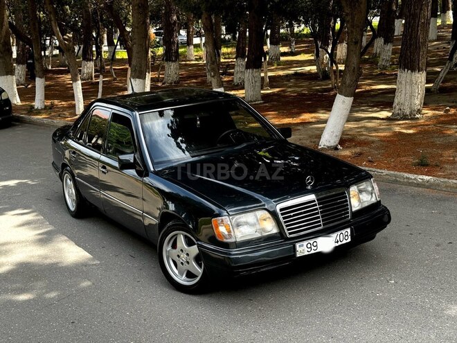 Mercedes E 220 1995, 350,460 km - 2.2 l - Bakı
