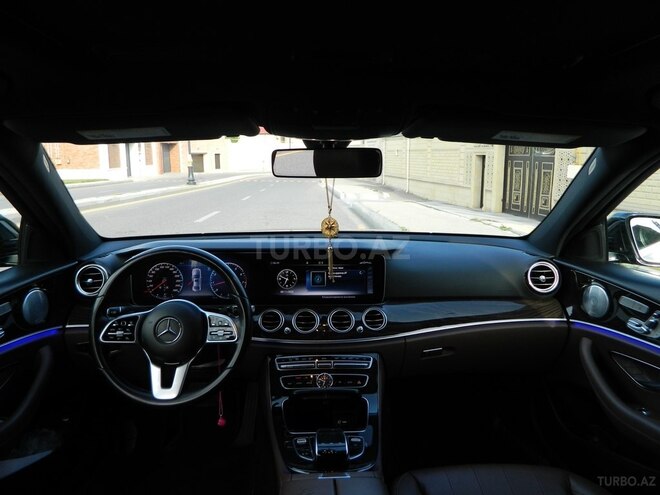 Mercedes E 300 2018, 150,000 km - 2.0 l - Bakı