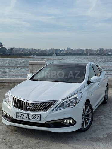 Hyundai Grandeur-4