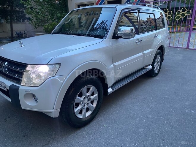 Mitsubishi Pajero 2009, 245,717 km - 3.5 l - Bakı