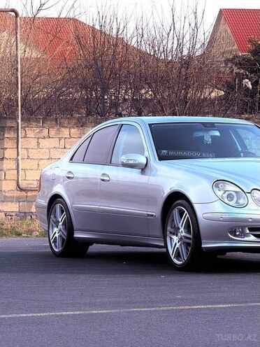 Mercedes E 320 2002, 352,000 km - 3.2 l - Göyçay