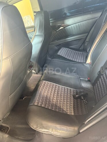 Mercedes E 320 2002, 352,000 km - 3.2 l - Göyçay