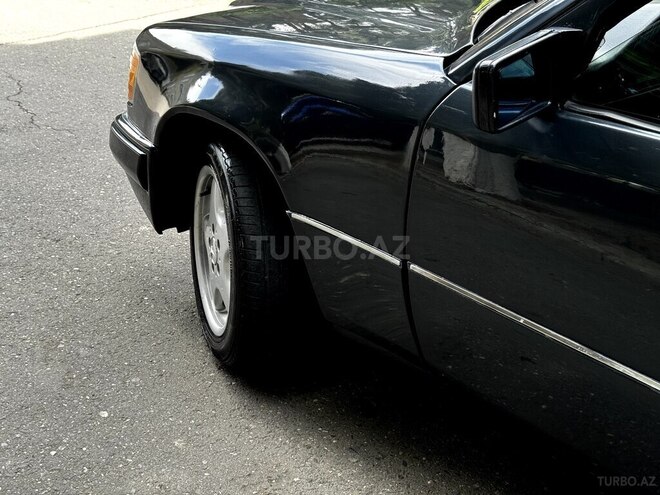 Mercedes E 220 1995, 350,460 km - 2.2 l - Bakı