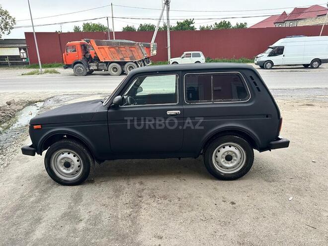 LADA (VAZ) Niva 1990, 250,000 km - 1.6 l - Quba