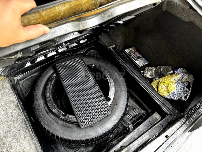 Mercedes E 220 1995, 350,460 km - 2.2 l - Bakı