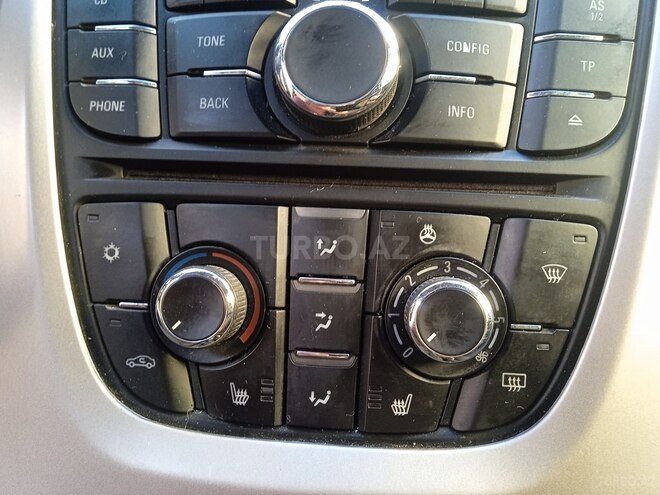 Opel Astra 2011, 320,000 km - 1.4 l - Bakı