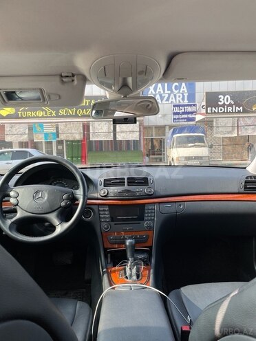 Mercedes E 200 2007, 235,000 km - 1.8 l - Bakı