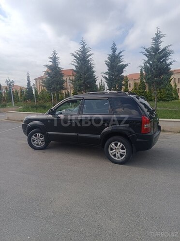 Hyundai Tucson 2008, 145,000 km - 2.0 л - Quba