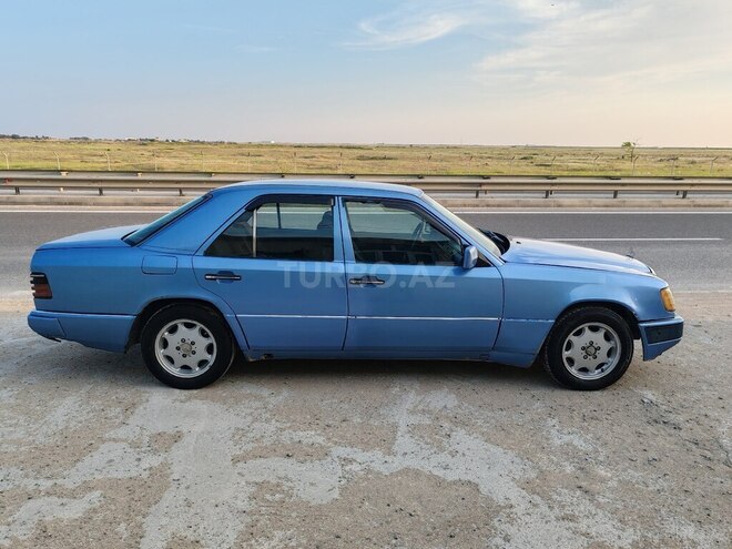 Mercedes E 200 1990, 735,037 km - 2.0 l - Bakı
