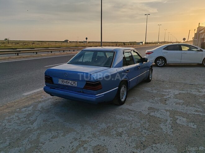 Mercedes E 200 1990, 735,037 km - 2.0 l - Bakı
