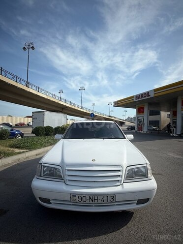 Mercedes C 200 2000, 355,000 km - 2.0 l - Bakı
