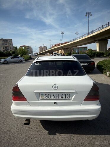 Mercedes C 200 2000, 355,000 km - 2.0 l - Bakı