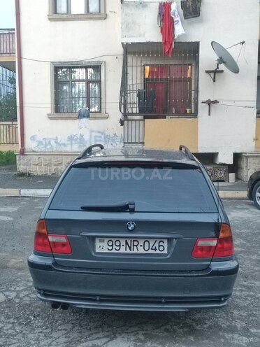 BMW 320 2002, 300,000 km - 2.2 л - Yevlax