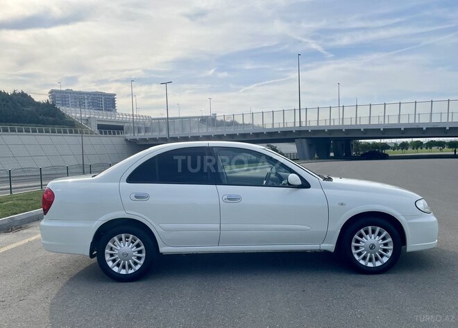 Nissan Sunny 2010, 179,000 km - 1.6 л - Bakı