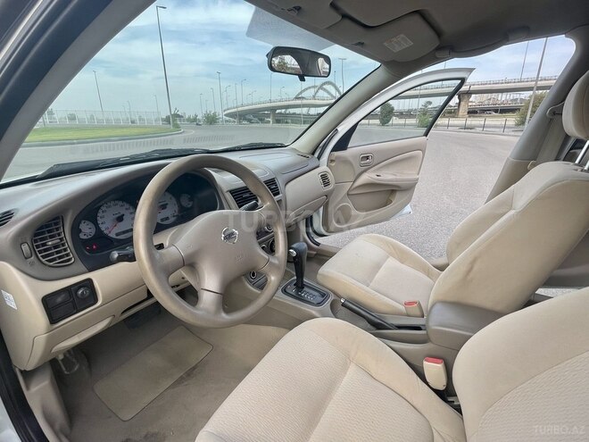 Nissan Sunny 2010, 179,000 km - 1.6 л - Bakı
