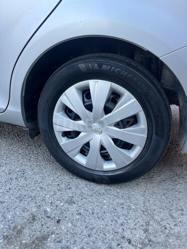 Toyota Corolla Axio 2014, 183,000 km - 1.5 л - Bakı