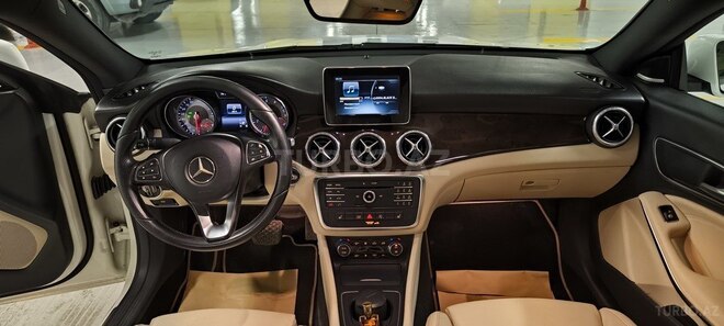 Mercedes CLA 250 2015, 217,381 km - 2.0 л - Gəncə