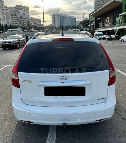 Hyundai i30 2010, 217,000 km - 1.6 l - Bakı