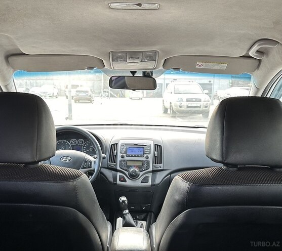 Hyundai i30 2010, 217,000 km - 1.6 l - Bakı