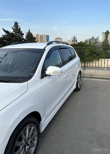 Hyundai i30 2010, 217,000 km - 1.6 l - Bakı