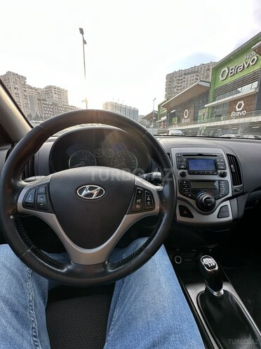 Hyundai i30 2010, 217,000 km - 1.6 l - Bakı