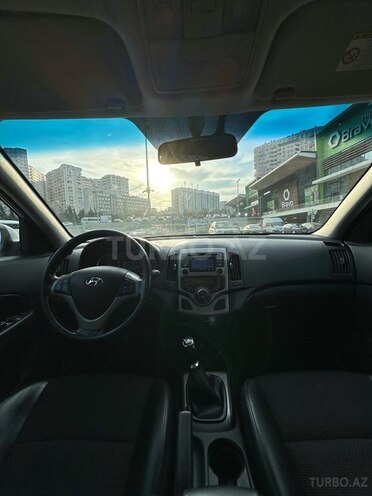Hyundai i30 2010, 217,000 km - 1.6 l - Bakı